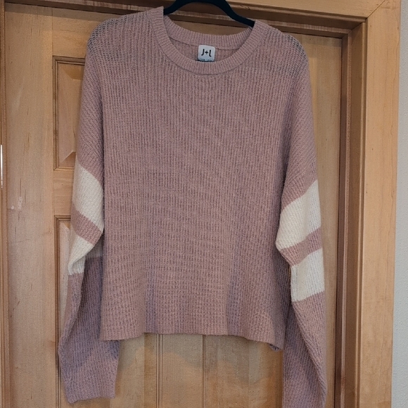 John + Jenn Pink and Cream Crew Neck Sweater - Picture 1 of 4